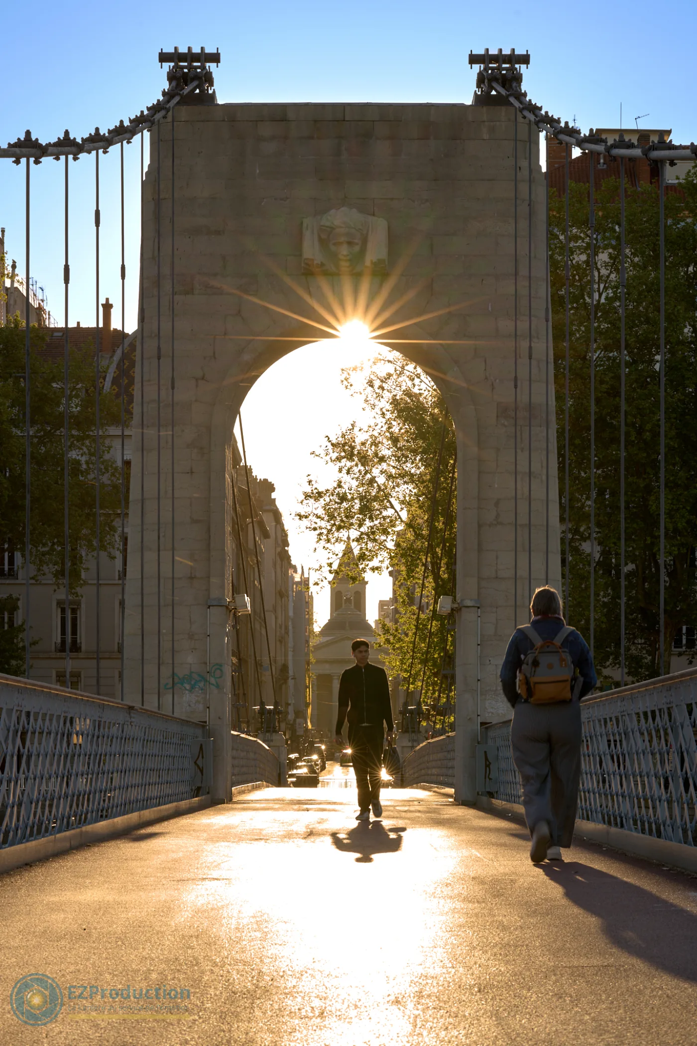 Passerelle sur la Saône au lever du soleil, quartier de la Presqu'île à Lyon